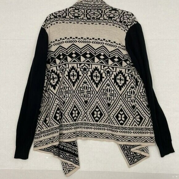 Skies Are Blue Waterfall Cardigan Sweater, Aztec Design, Cream & Black, Medium - Picture 8 of 8